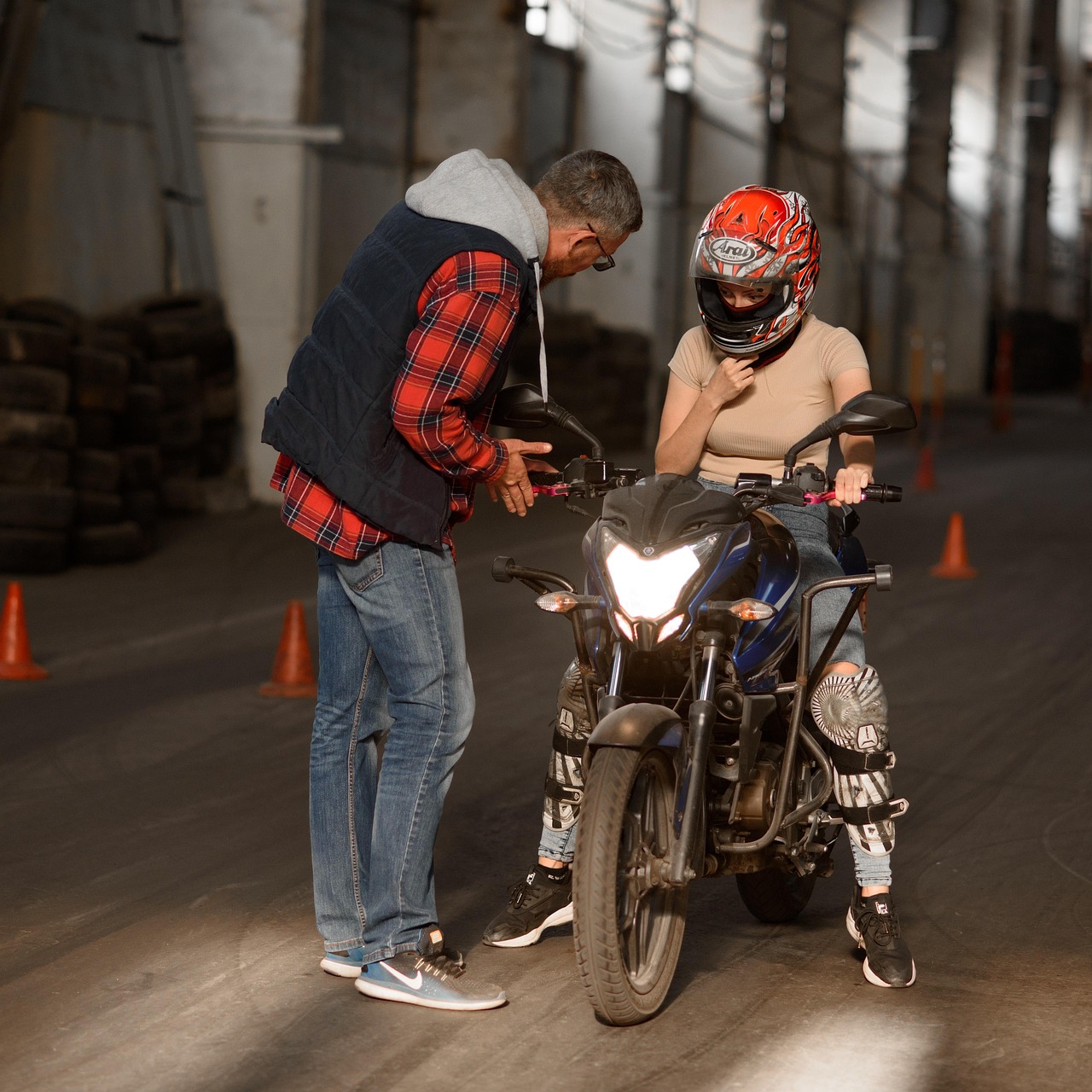 趣约会实名账号：短信如何让你的产品更易于销售 